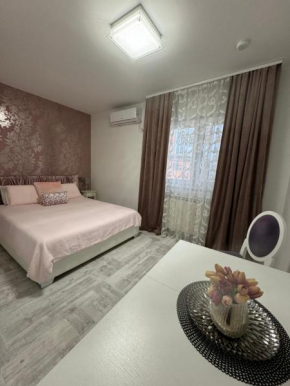 LUX Studio 4&6